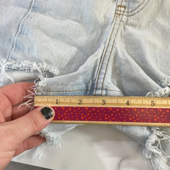 Abercrombie & Fitch The Cutoff Shorts Womens Sz 27 4 Blue High Rise Denim Frayed - Picture 8 of 9